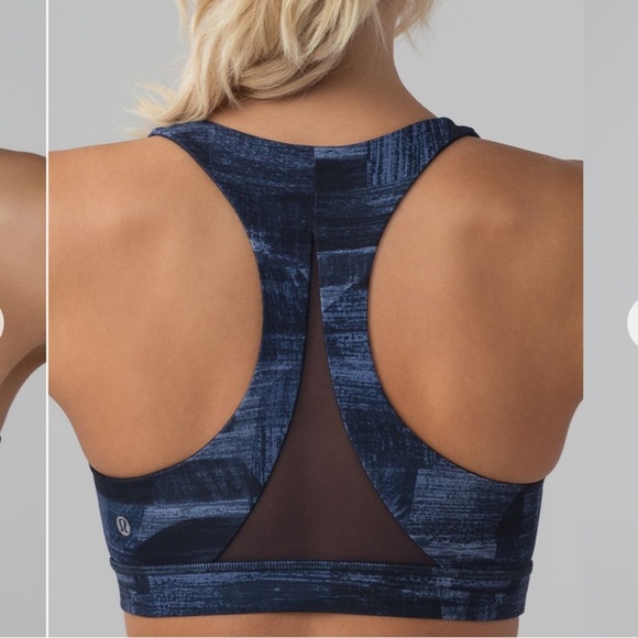 Lululemon Invigorate Bra - Picture 2 of 6